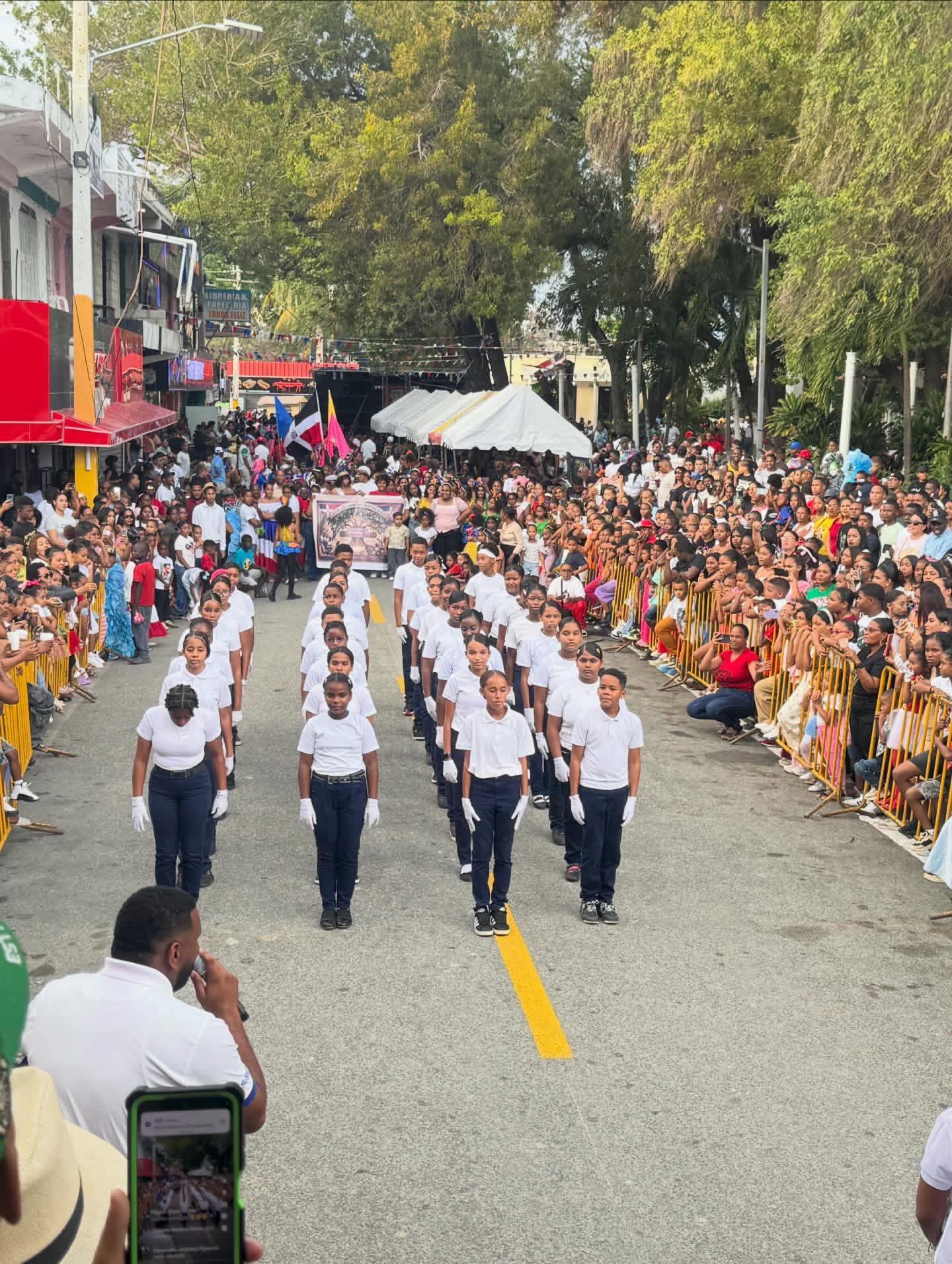 A RITMOS DE MÚSICA COLORIDO Y ALEGRIA FUE CELEBRADO EL CARNAVAL TAMAYO 2026.