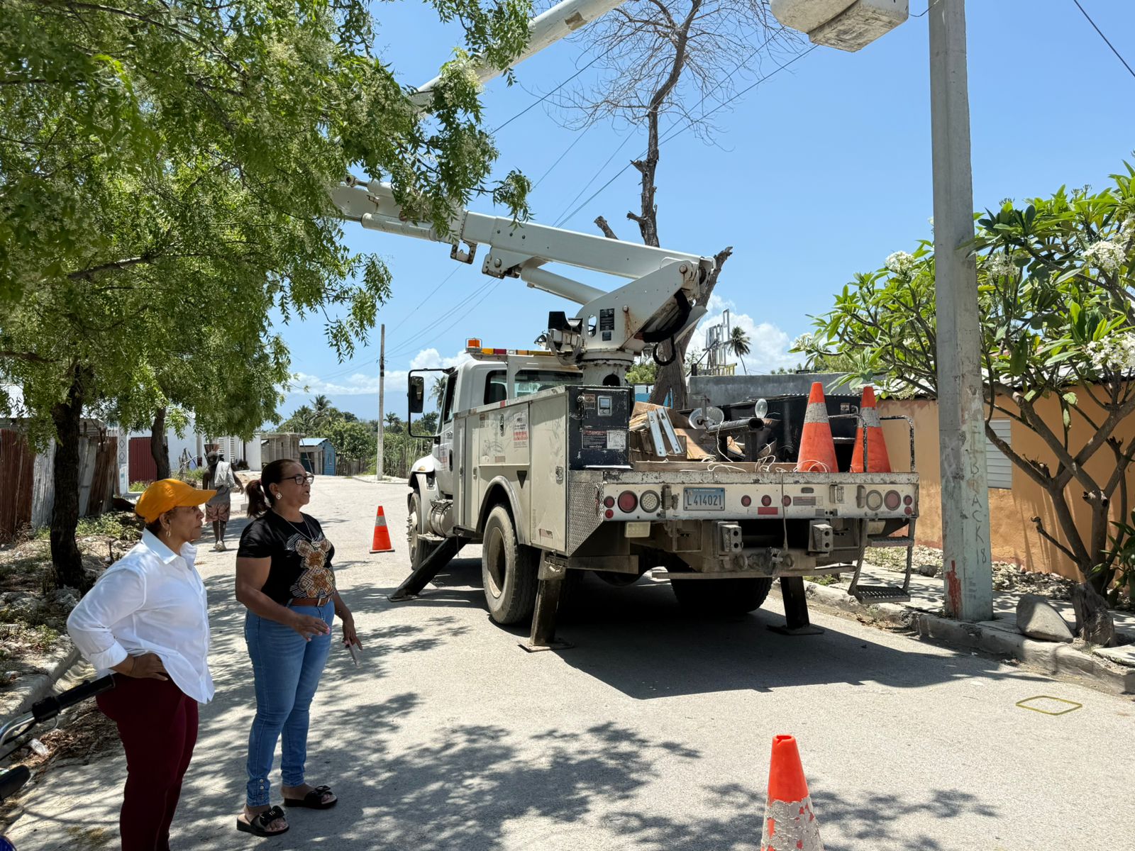 Avanza proyecto de redes e iluminación en Tamayo
